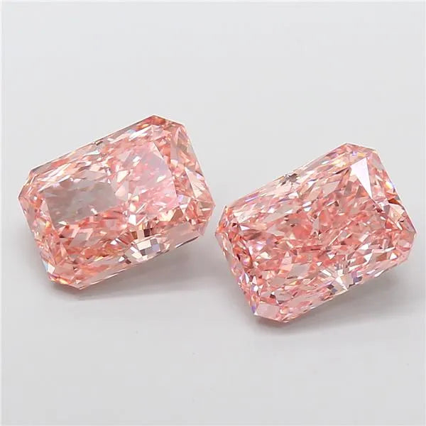 3.06ct Radiant Lab Grown Diamond (Colour Fancy Vivid Pink, Clarity VS1, IGI Certified)