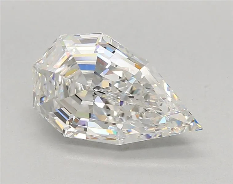 3.07ct Pear Lab Grown Diamond (Colour E, Clarity VVS2, IGI Certified)