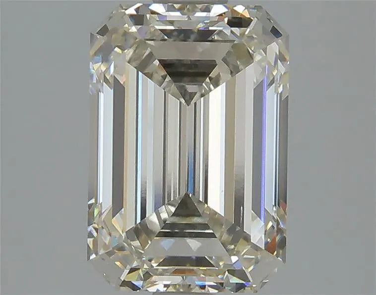 3.08ct Emerald Lab Grown Diamond (Colour I, Clarity VS1, IGI Certified)