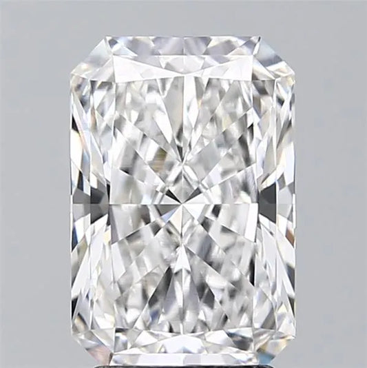 3.08ct Radiant Lab Grown Diamond (Colour D, Clarity VVS2, IGI Certified)