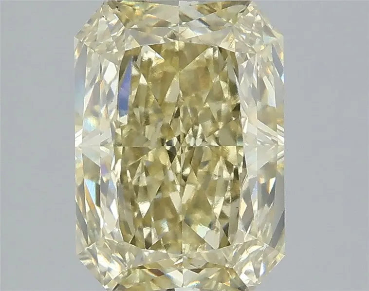 3.08ct Radiant Lab Grown Diamond (Colour Fancy Light Yellow, Clarity VS1, IGI Certified)
