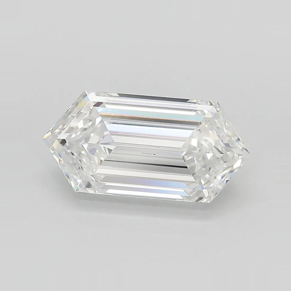 3.09ct Hexagonal Lab Grown Diamond (Colour E, Clarity VVS2, IGI Certified)