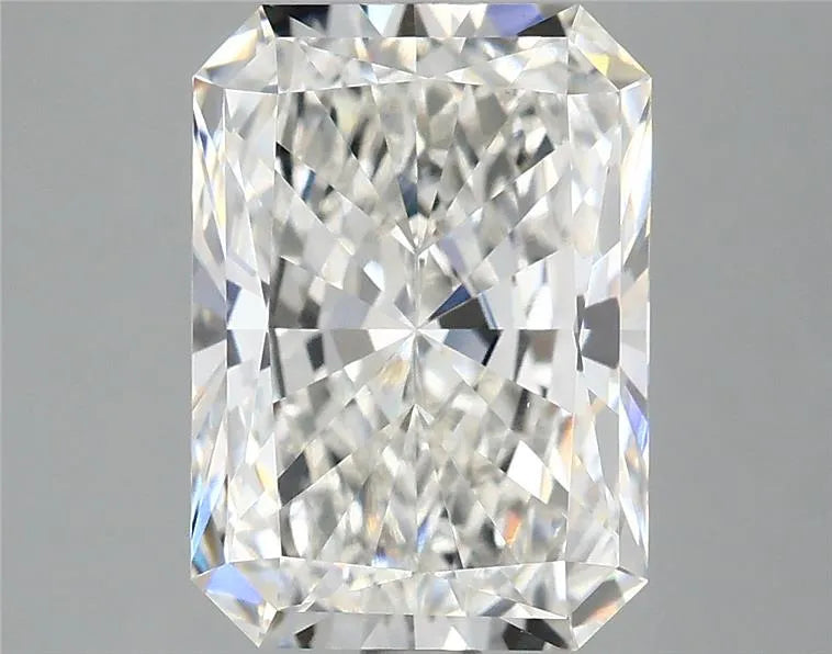 3.09ct Radiant Lab Grown Diamond (Colour G, Clarity VVS2, IGI Certified)
