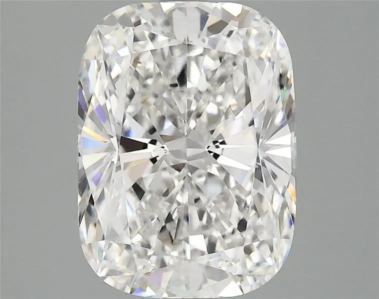 3.10ct Cushion modified Lab Grown Diamond (Colour E, Clarity VS1, IGI Certified)