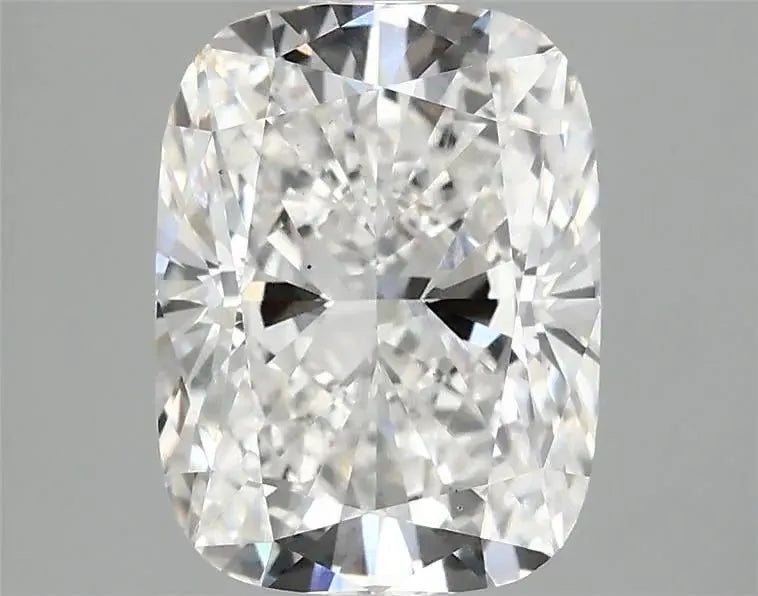 3.10ct Cushion modified Lab Grown Diamond (Colour E, Clarity VS2, IGI Certified)