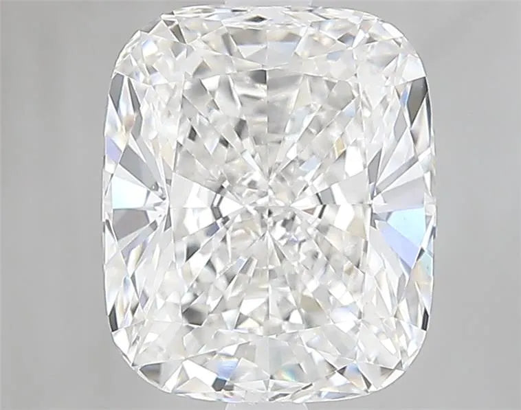 3.12ct Cushion brilliant Lab Grown Diamond (Colour F, Clarity VS1, IGI Certified)