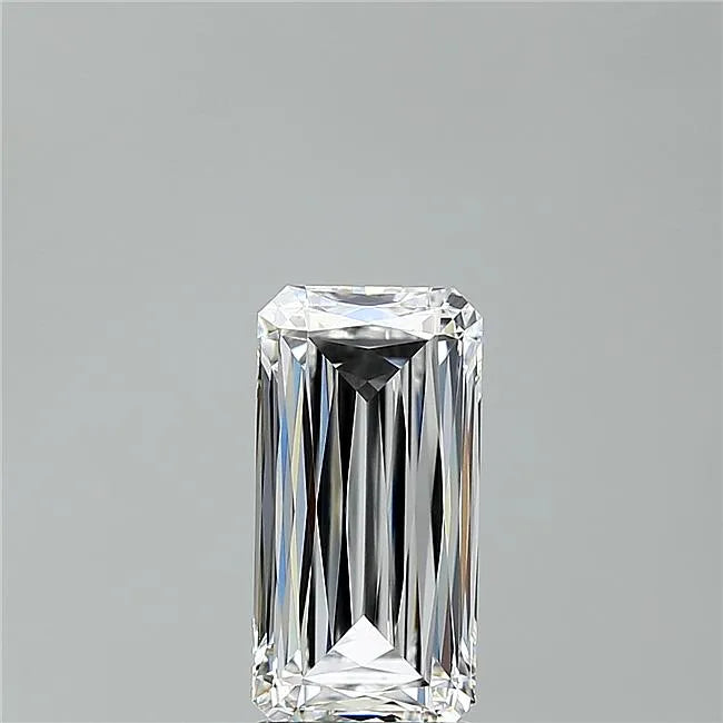 3.12ct Radiant Lab Grown Diamond (Colour E, Clarity VVS2, IGI Certified)