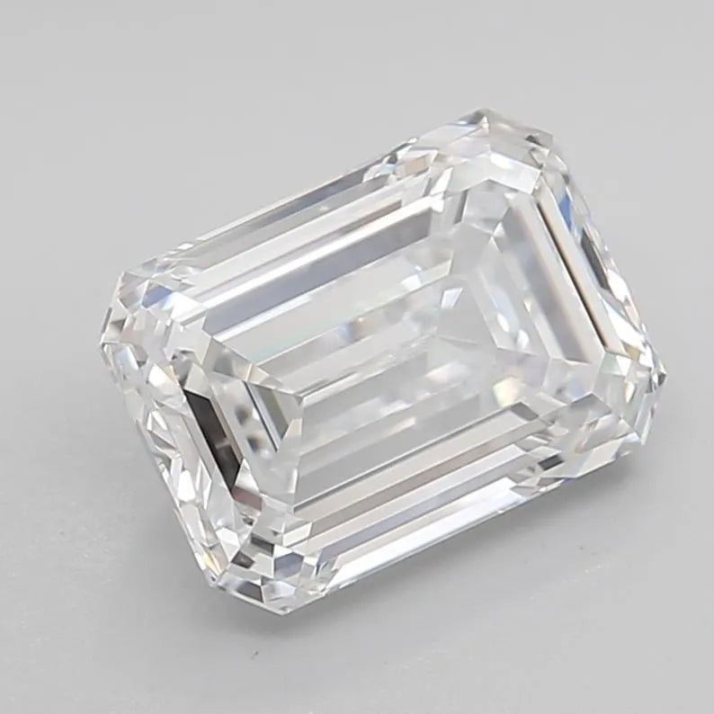 3.14ct Emerald Lab Grown Diamond (Colour E, Clarity VVS1, Cut EX, IGI Certified)