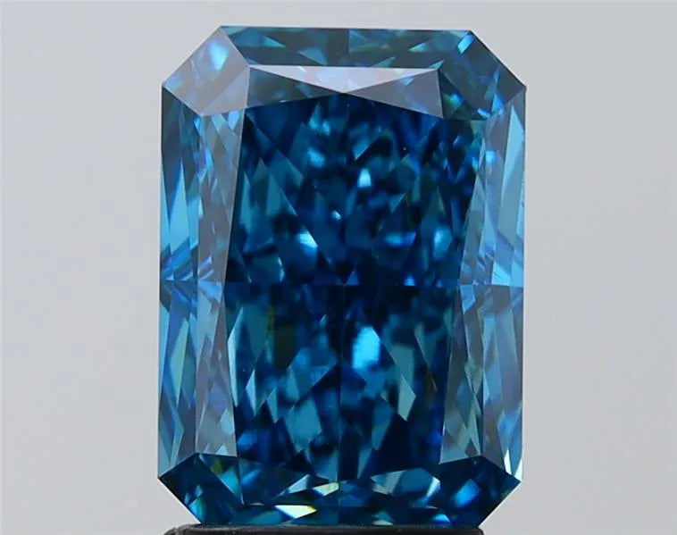 3.21ct Radiant Lab Grown Diamond (Colour Fancy Vivid Blue, Clarity VS1, IGI Certified)