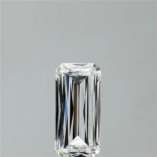 3.25ct Radiant Lab Grown Diamond (Colour E, Clarity VVS2, IGI Certified)