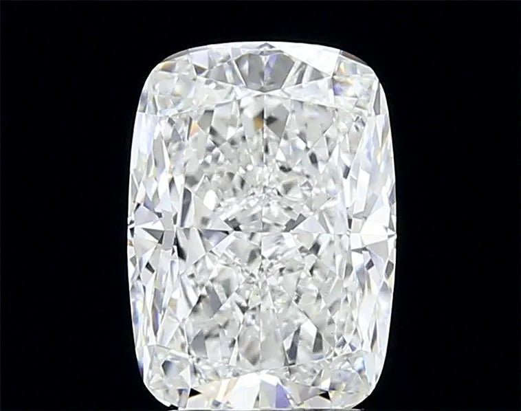 3.28ct Cushion modified Lab Grown Diamond (Colour F, Clarity VS1, IGI Certified)
