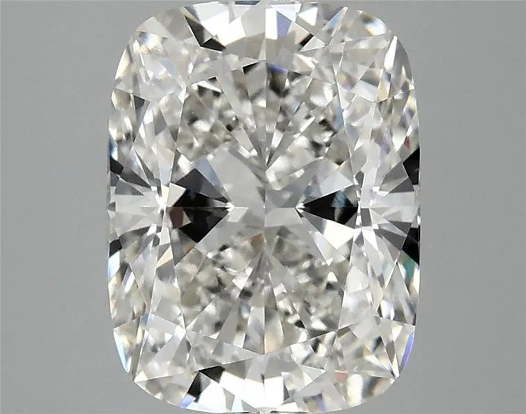 3.28ct Cushion modified Lab Grown Diamond (Colour G, Clarity VVS2, IGI Certified)