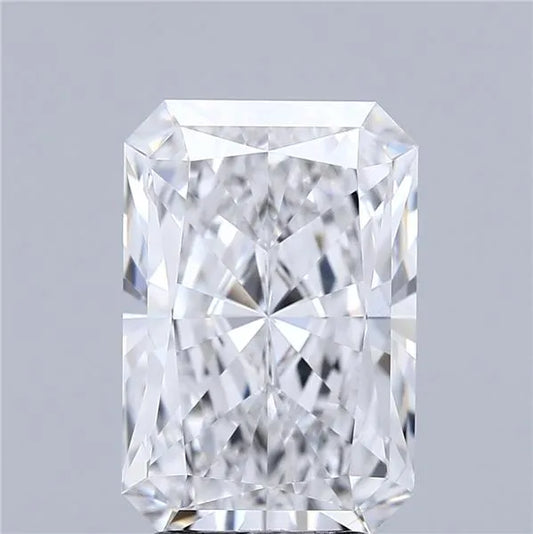 3.28ct Radiant Lab Grown Diamond (Colour D, Clarity VVS2, IGI Certified)
