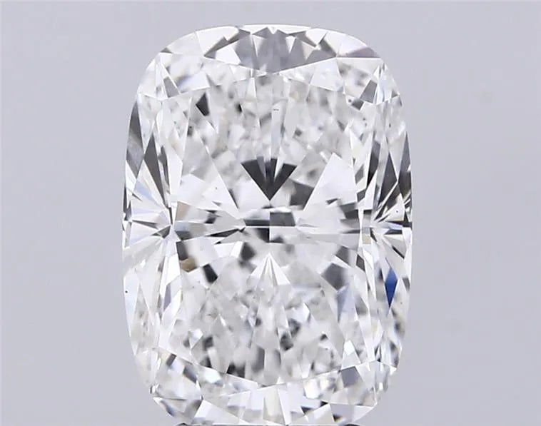 3.51ct Cushion modified Lab Grown Diamond (Colour E, Clarity VS1, IGI Certified)