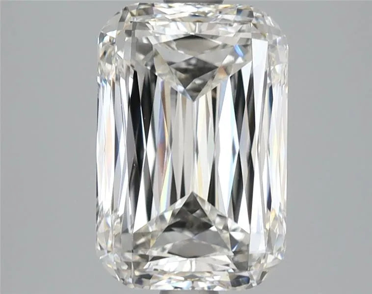 3.52ct Cushion modified Lab Grown Diamond (Colour E, Clarity VVS2, IGI Certified)