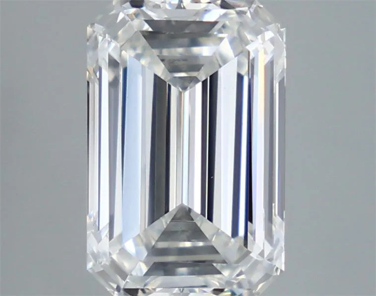 3.52ct Emerald Lab Grown Diamond (Colour E, Clarity VVS2, IGI Certified)