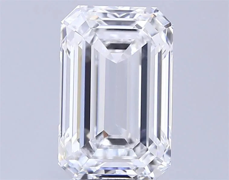 3.53ct Emerald Lab Grown Diamond (Colour E, Clarity IF, IGI Certified)