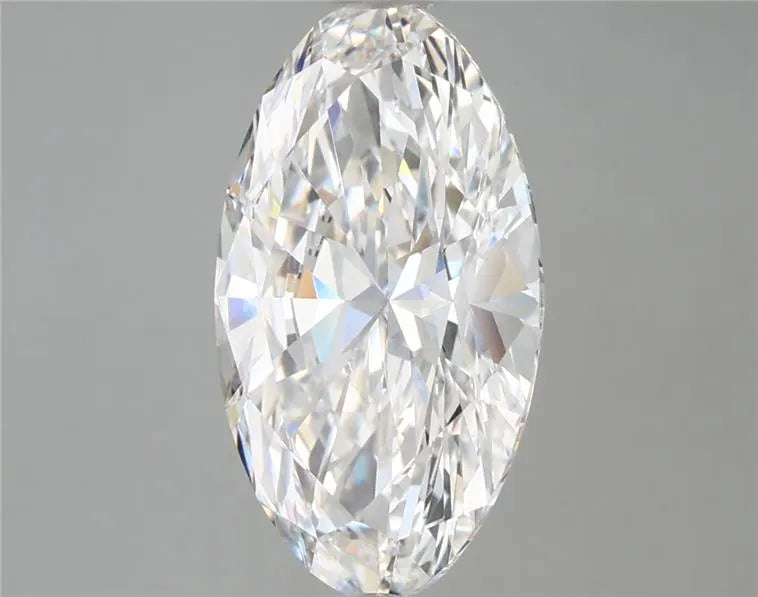 3.58ct Oval Lab Grown Diamond (Colour E, Clarity VVS2, IGI Certified)