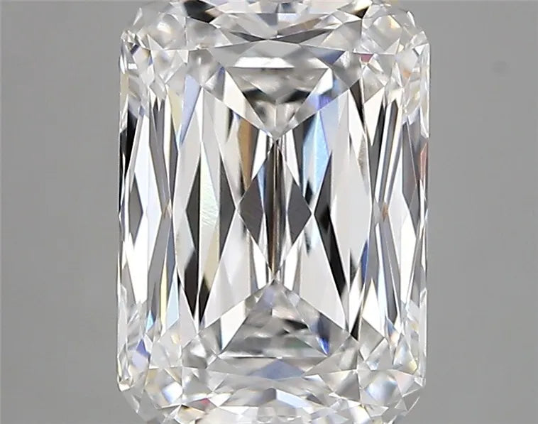 3.60ct Cushion modified Lab Grown Diamond (Colour E, Clarity VVS1, IGI Certified)