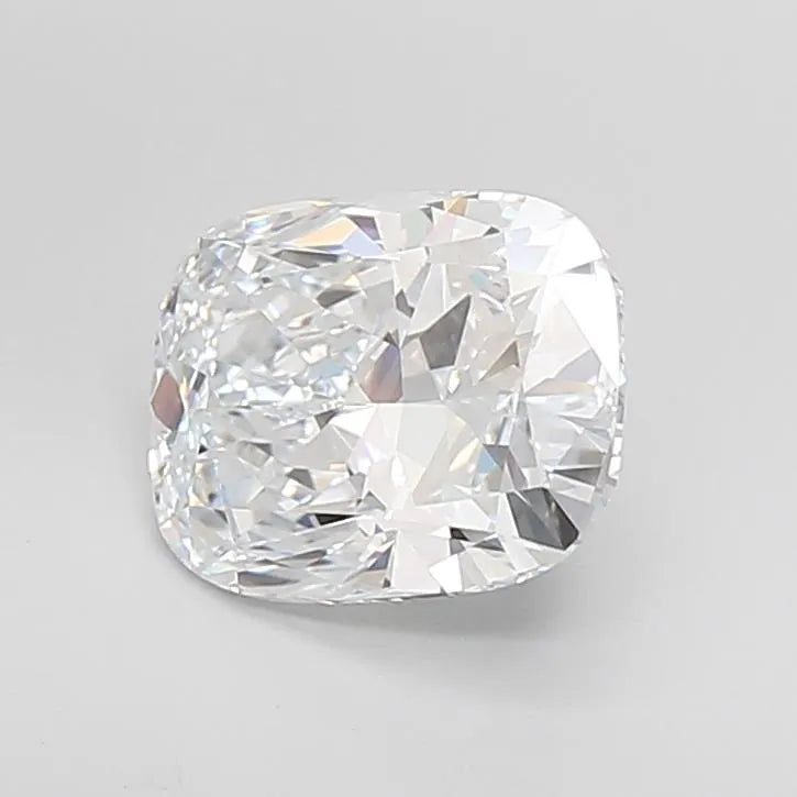 3.68ct Cushion modified Lab Grown Diamond (Colour E, Clarity VVS1, IGI Certified)
