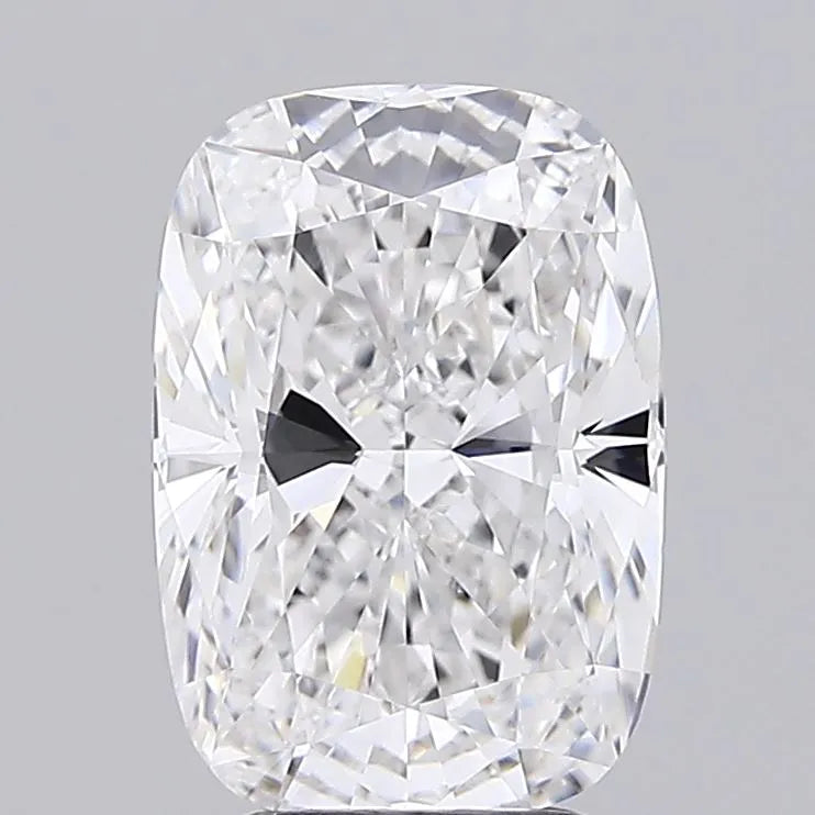 3.71ct Cushion modified Lab Grown Diamond (Colour D, Clarity VVS2, IGI Certified)