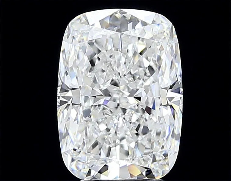 3.73ct Cushion modified Lab Grown Diamond (Colour E, Clarity VVS2, IGI Certified)