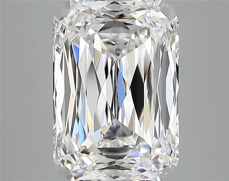 3.80ct Cushion modified Lab Grown Diamond (Colour E, Clarity FL, IGI Certified)