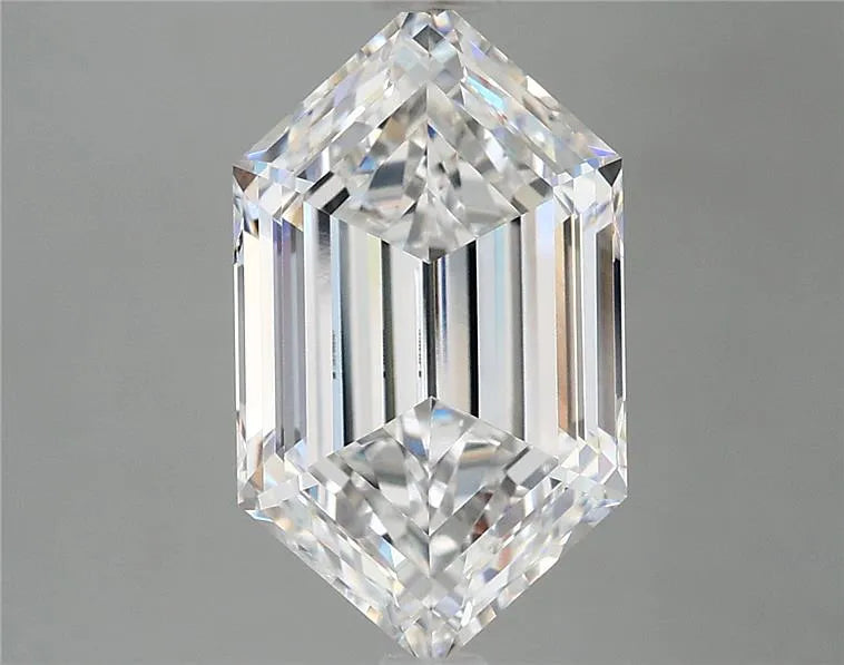 3.84ct Hexagonal Lab Grown Diamond (Colour E, Clarity VVS2, IGI Certified)