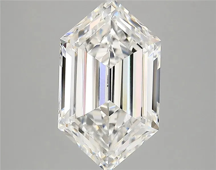3.85ct Hexagonal Lab Grown Diamond (Colour E, Clarity VVS2, IGI Certified)