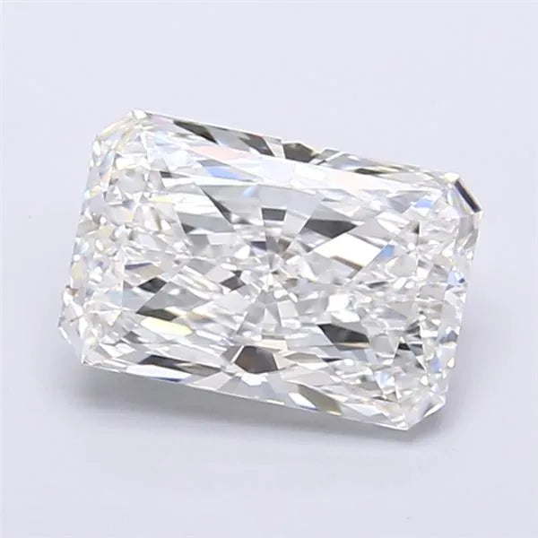 3.96ct Radiant Lab Grown Diamond (Colour F, Clarity VVS2, IGI Certified)