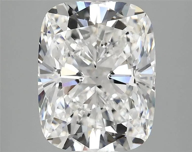 3.99ct Cushion modified Lab Grown Diamond (Colour E, Clarity VVS2, IGI Certified)