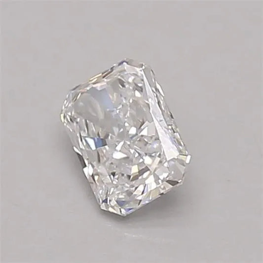 0.38ct Radiant Lab Grown Diamond (Colour D, Clarity VVS2, Cut EX, IGI Certified)