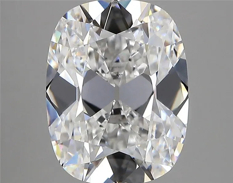 4.00ct Cushion modified Lab Grown Diamond (Colour D, Clarity VVS2, IGI Certified)