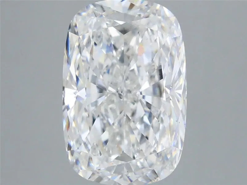 4.00ct Cushion modified Lab Grown Diamond (Colour E, Clarity VS2, IGI Certified)