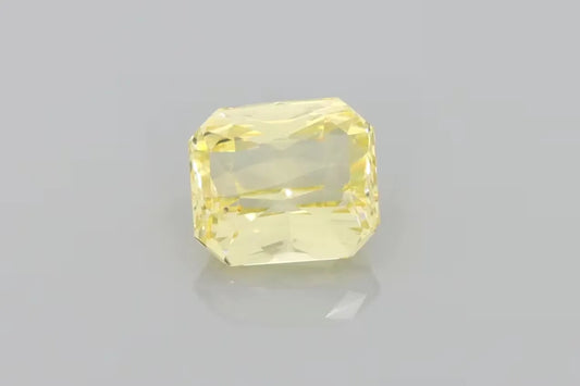 4.00ct Octagonal Natural Sapphire (Colour Yellow, Clarity Eye Clean, Cut Faceted)