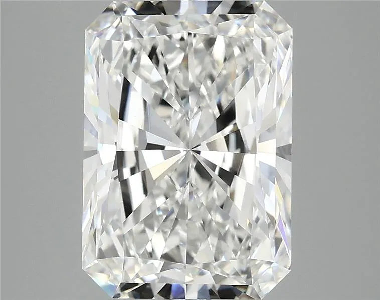4.00ct Radiant Lab Grown Diamond (Colour E, Clarity VS1, IGI Certified)