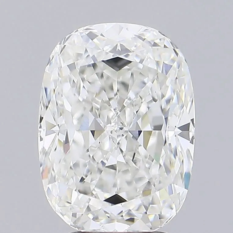 4.02ct Cushion modified Lab Grown Diamond (Colour E, Clarity VVS1, IGI Certified)