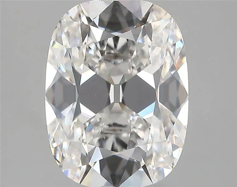 4.02ct Cushion modified Lab Grown Diamond (Colour E, Clarity VVS2, IGI Certified)