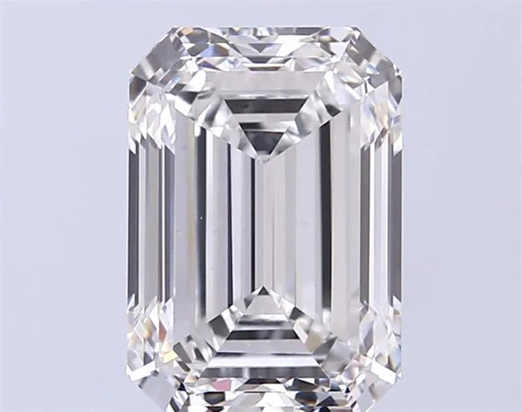 4.02ct Emerald Lab Grown Diamond (Colour F, Clarity VVS2, IGI Certified)