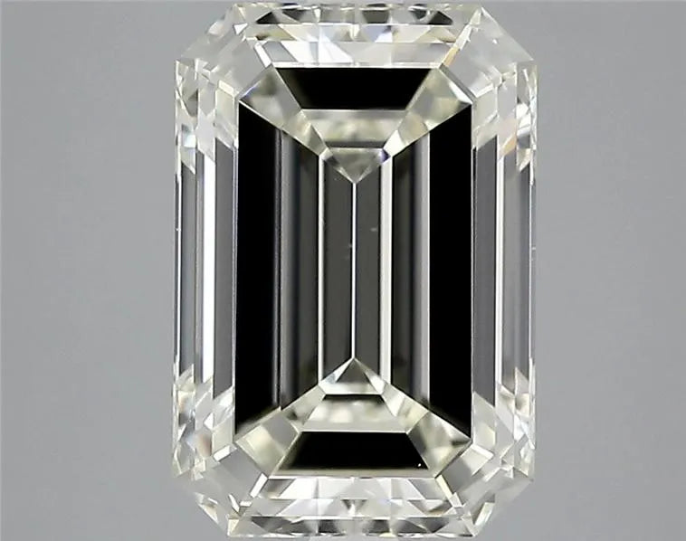 4.02ct Emerald Natural Diamond (Colour K, Clarity VS1, Cut VG, IGI Certified)