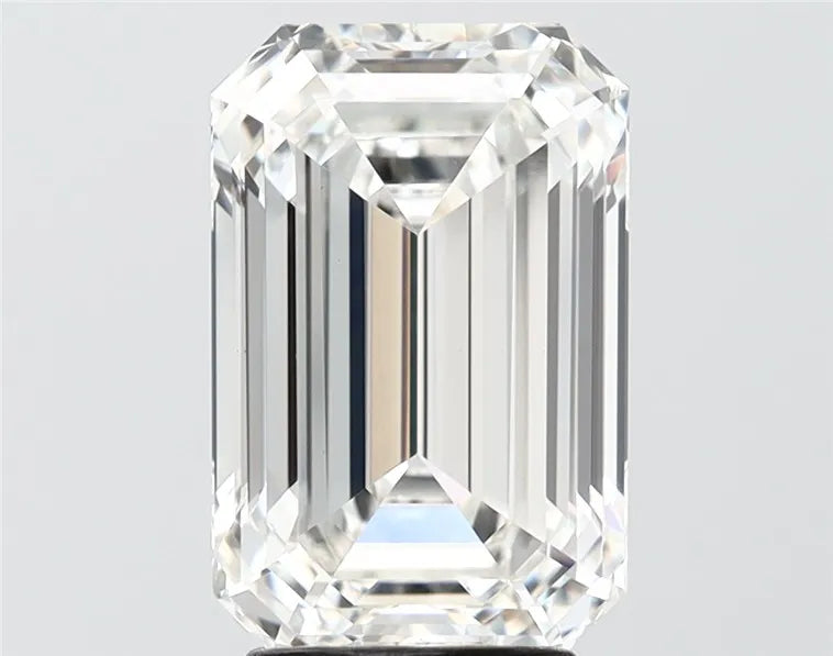 4.03ct Emerald Lab Grown Diamond (Colour G, Clarity VVS2, IGI Certified)