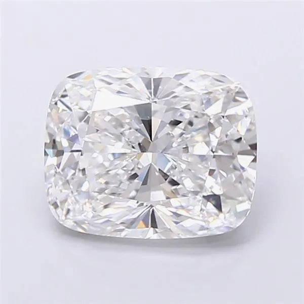 4.04ct Cushion modified Lab Grown Diamond (Colour E, Clarity VVS2, IGI Certified)