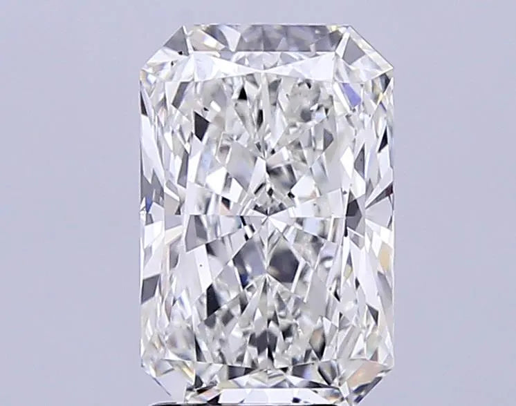 4.04ct Radiant Lab Grown Diamond (Colour G, Clarity VS2, IGI Certified)