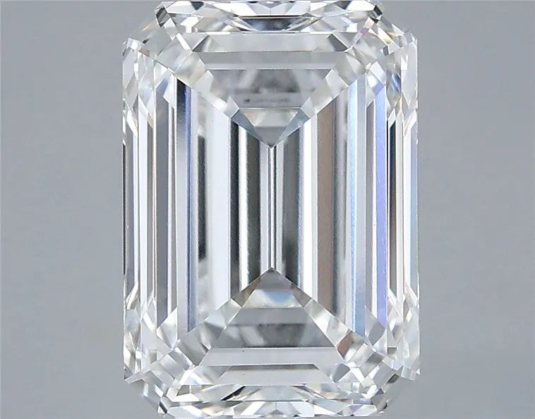 4.05ct Emerald Lab Grown Diamond (Colour F, Clarity VVS2, IGI Certified)