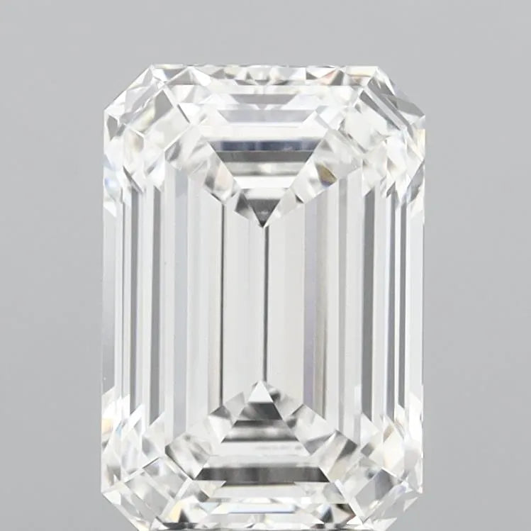4.05ct Emerald Lab Grown Diamond (Colour F, Clarity VVS2, IGI Certified)