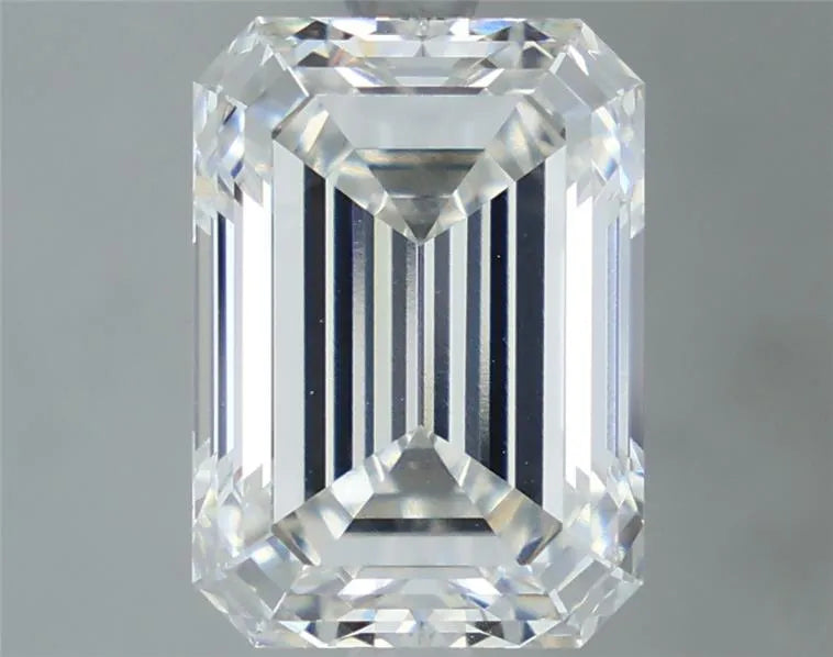4.06ct Emerald Lab Grown Diamond (Colour G, Clarity VVS2, IGI Certified)