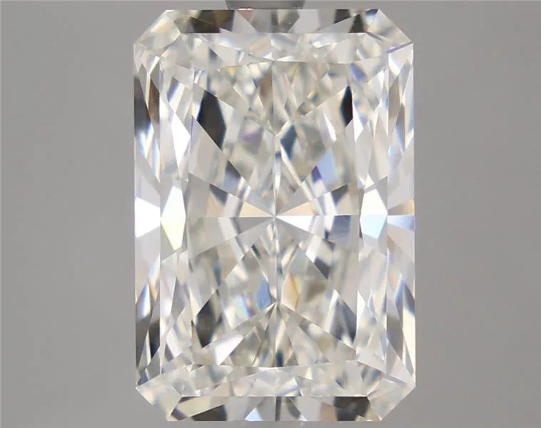 4.06ct Radiant Lab Grown Diamond (Colour G, Clarity VVS2, Cut EX, IGI Certified)