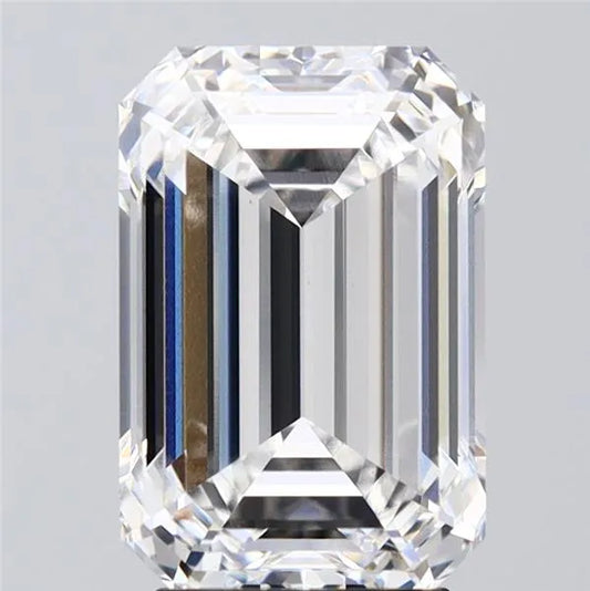 4.07ct Emerald Lab Grown Diamond (Colour E, Clarity VVS2, IGI Certified)