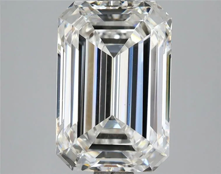 4.09ct Emerald Lab Grown Diamond (Colour F, Clarity VVS2, IGI Certified)