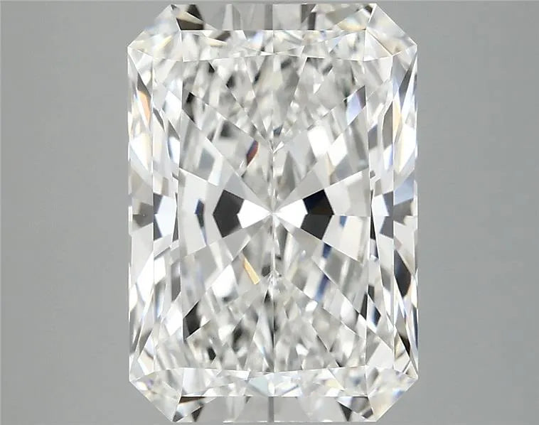 4.10ct Radiant Lab Grown Diamond (Colour F, Clarity VS1, IGI Certified)